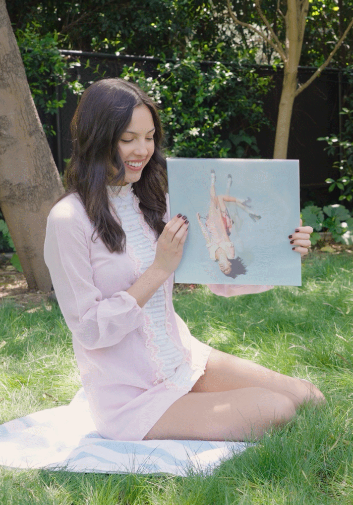 Olivia Rodrigo Vinyl Collector Guide Lenticular Pink Vinyl